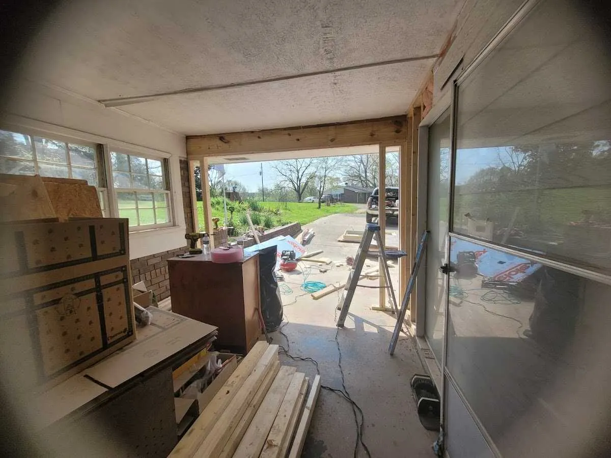 Air movers and dehumidifier for Water Mitigation Services in Eugene